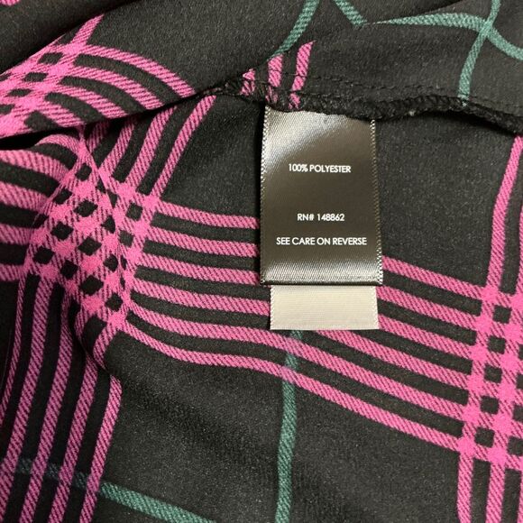 Torrid Pink & Black Plaid Blouse Size 2 (2X) Sheer Split Neckline 3/4 Sleeve Top - Picture 7 of 7